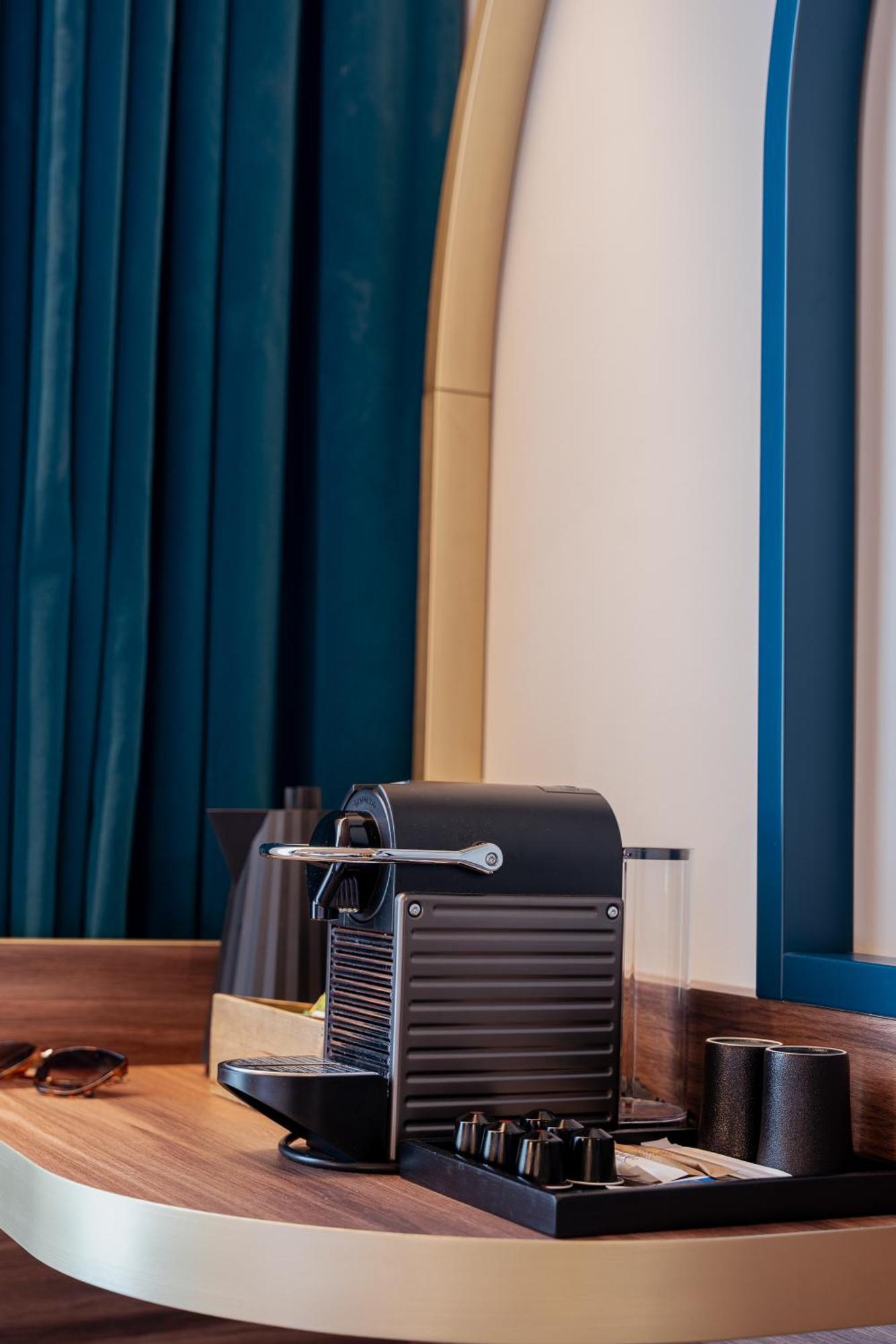 Mercure Bologna Centro Exterior photo